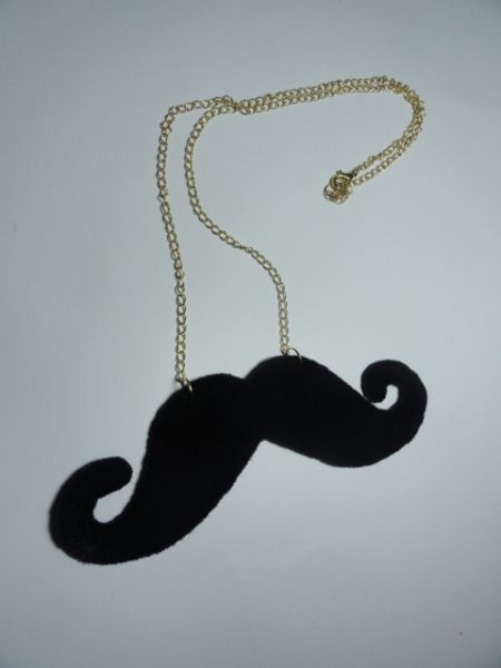 Colar mustache veludo
